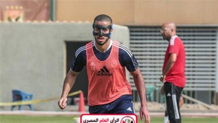 محمد عبد المنعم يقود دفاع الأهلي في كأس العالم للأندية 18