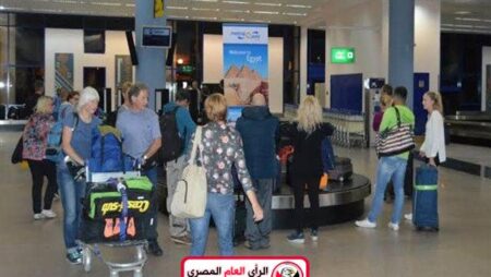 على متنها 2500 سائح مطار مرسى علم يستقبل 11 رحلة أوروبية 1
