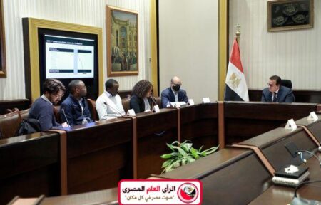 وزير الصحة يبحث مع وفد الاتحاد الإفريقي التعاون المستقبلي لتعزيز قدرات مصر في مجال إنتاج اللقاحات والأمصال 8