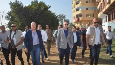 وزير الري ومحافظ بني سويف يشرفان على إزالة تعديات لمباني مخالفة "تحت الإنشاء" على ساحل النيل بمدينة الفشن 7