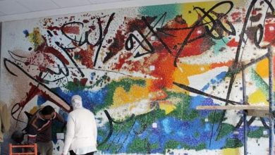 طلاب الفنون التطبيقية بالجامعة المصرية الروسية ينفذون جدارية من "الموزاييك" 31