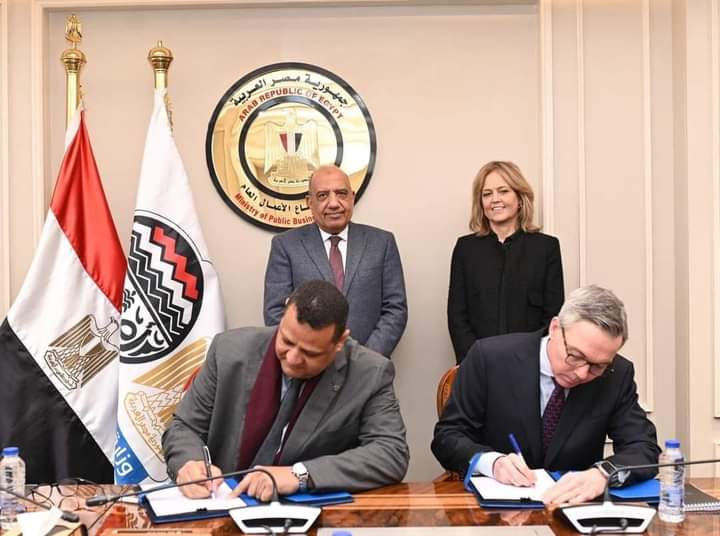 توقيع اتفاقية تعاون بين شركة مصر للألومنيوم وشركة "سكاتك إيه إس إيه" النرويجية لإقامة محطة طاقة شمسية 1